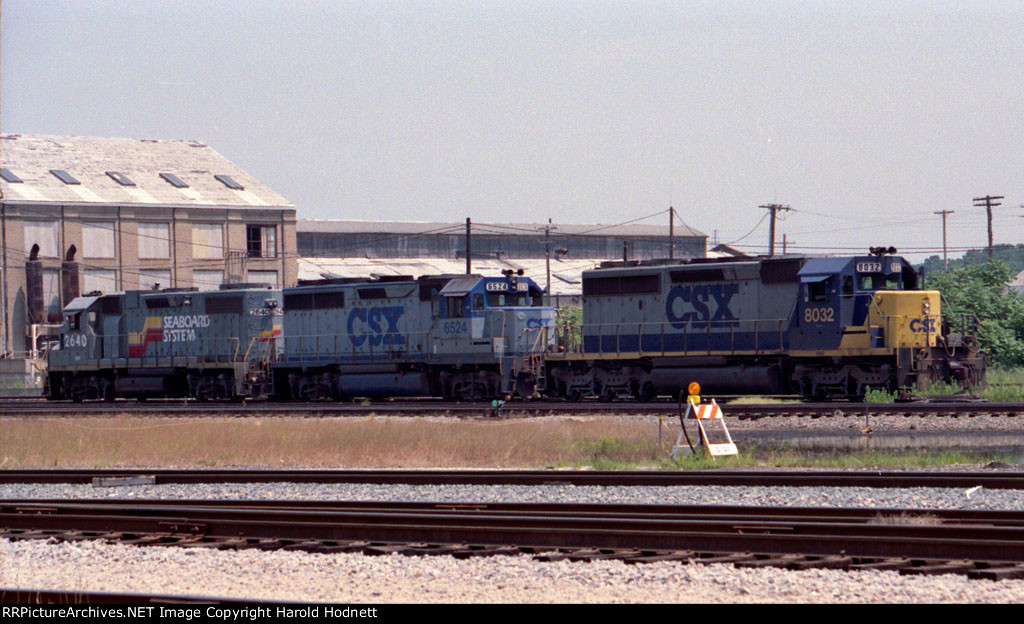 CSX 8032, 6524, and 2640